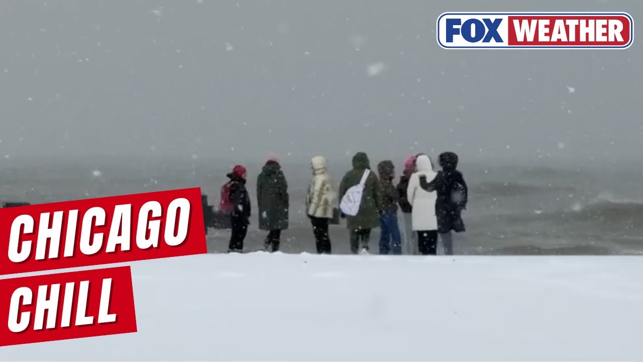Chicago Hit With Early Winter Chill, Snow