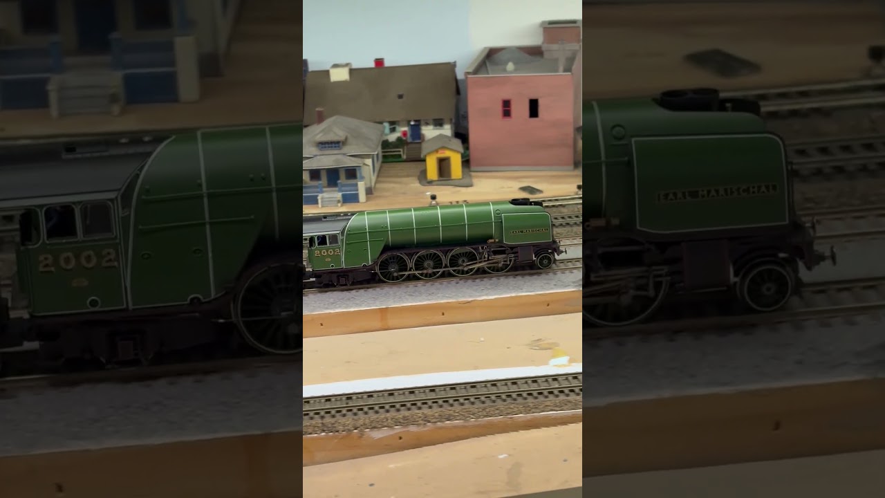 Hornby LNER Gresley P2 