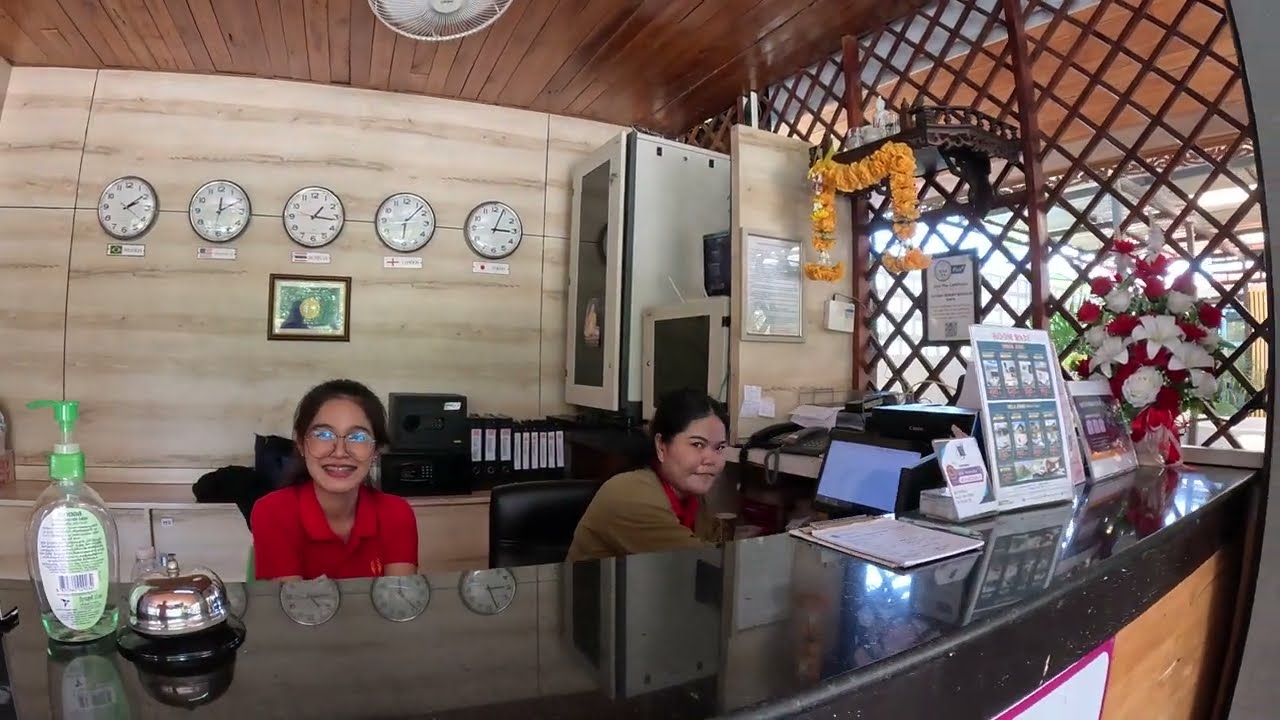 BURIRAM   Video Of The Hotel Where I Stayed For A Very Cheap Price.