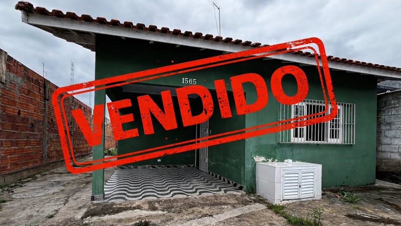 Casa na praia de Peruíbe bem abaixo do valor de mercado aproveite agora !!!!