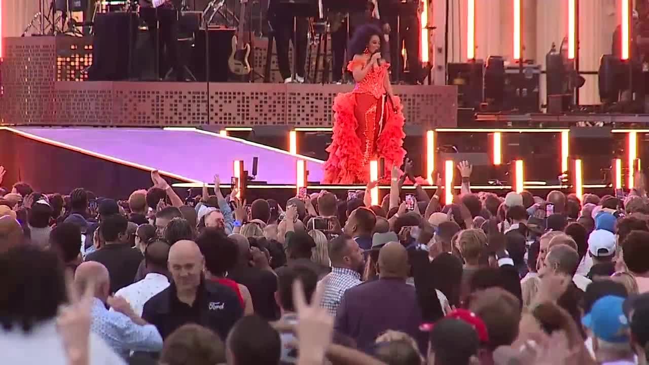 Thousands pack Michigan Central Station's reopening concert with hometown legends