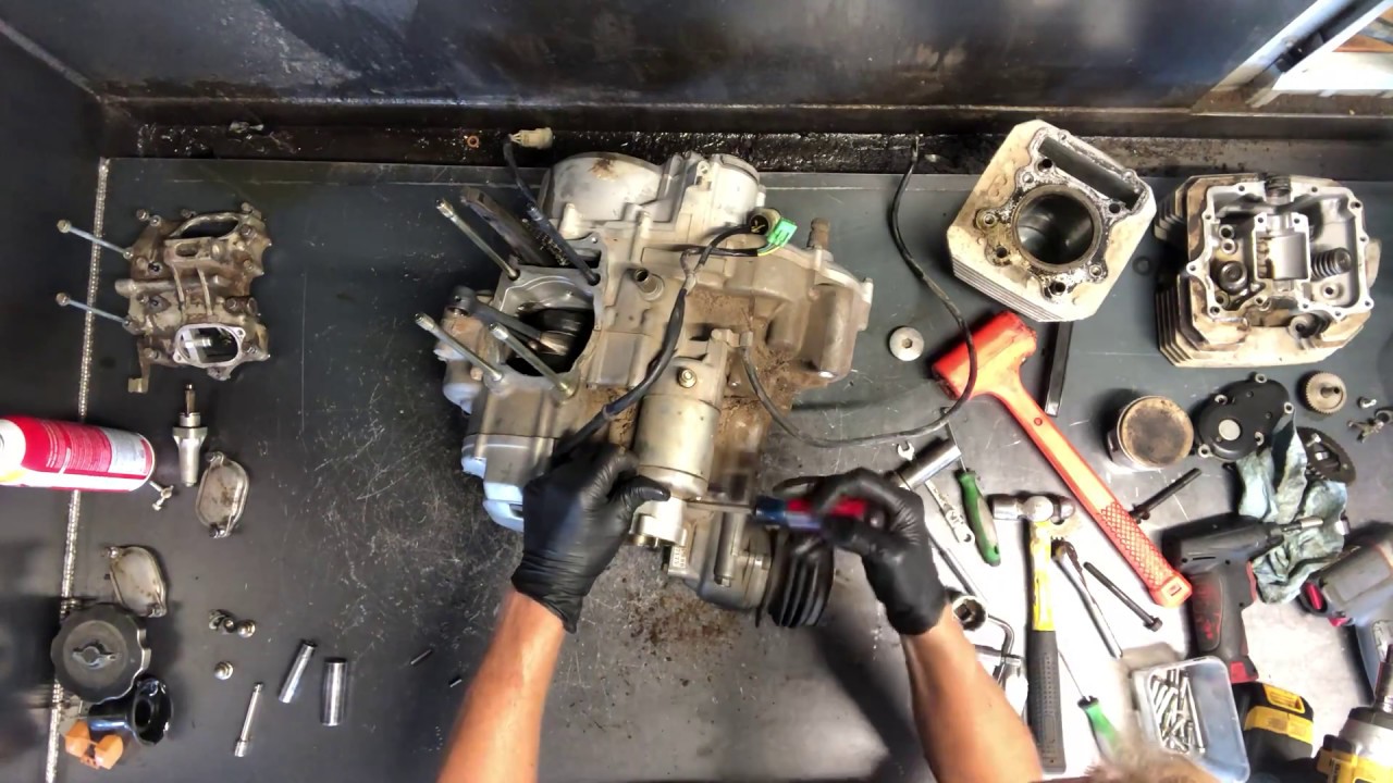 Honda Fourtrax TRX 300 trx300 - Top End - Flywheel - Clutch - Crankcase Split - Stator Issues