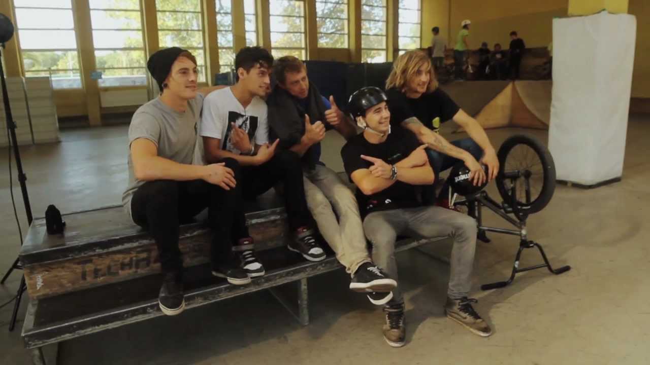 PROPER x AVEBMX TOUR