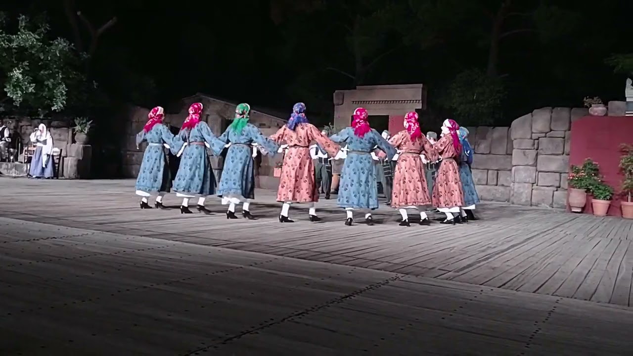 Dora Stratou Dance Theatre performing Zonaradikos
