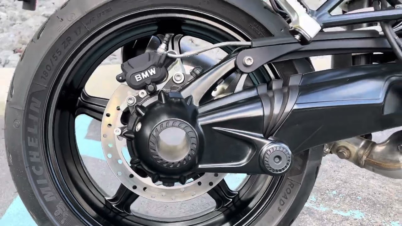 2023 RnineT Pure