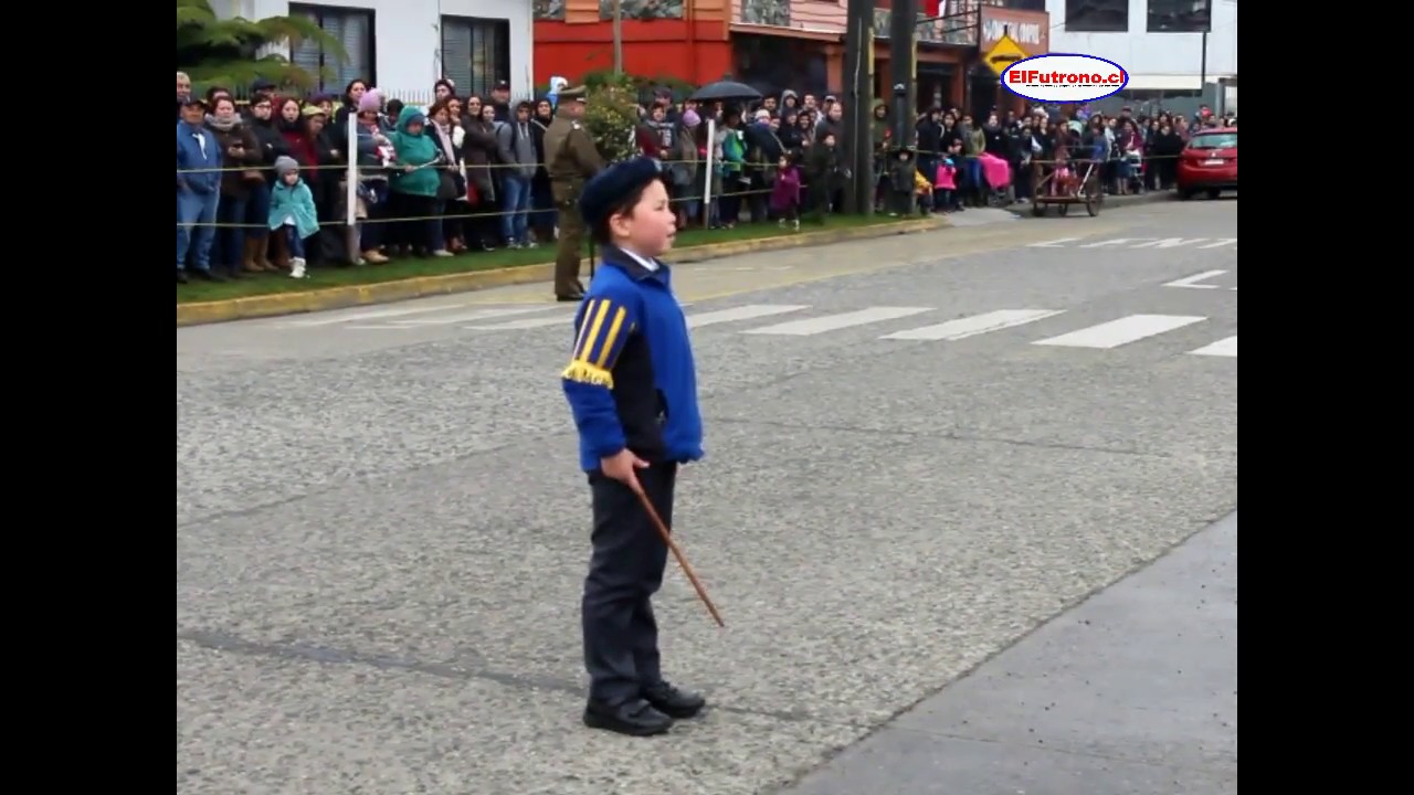 DESFILE FIESTAS PATRIA COLEGIOS DE FUTRONO 2018