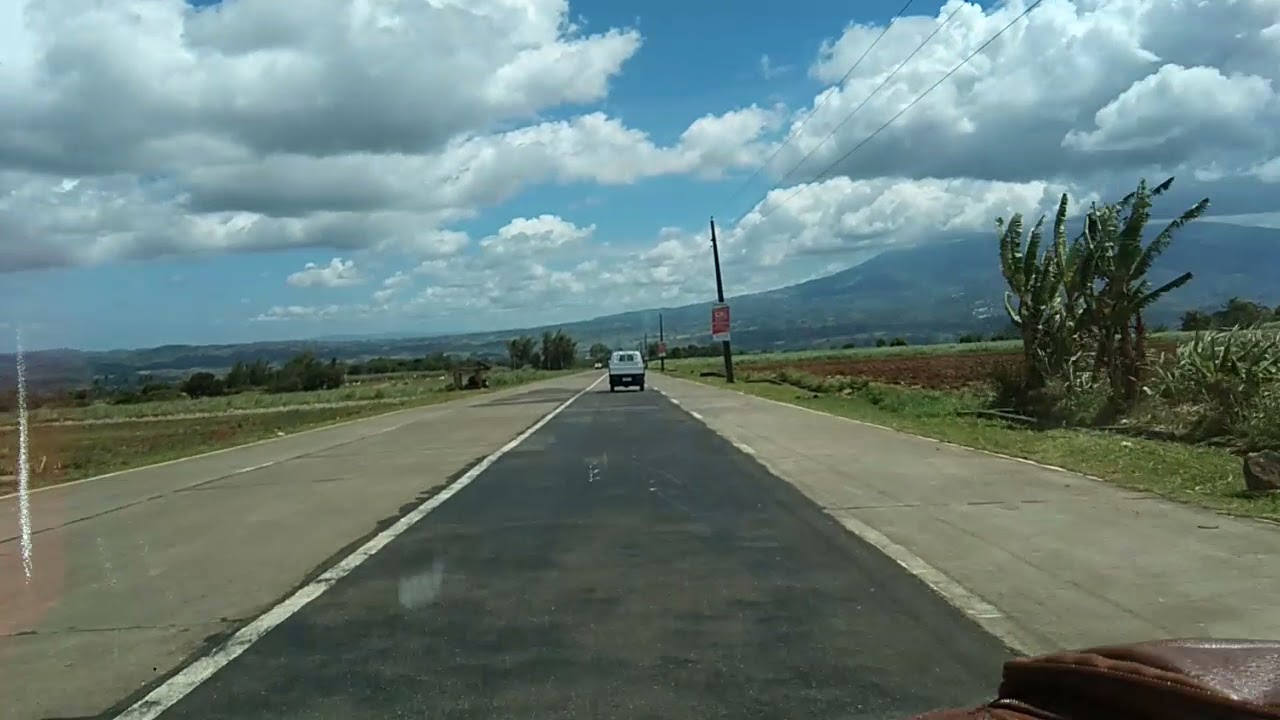 test drive bongo Mazda 4x4 r2-engine 10ft.single tire.