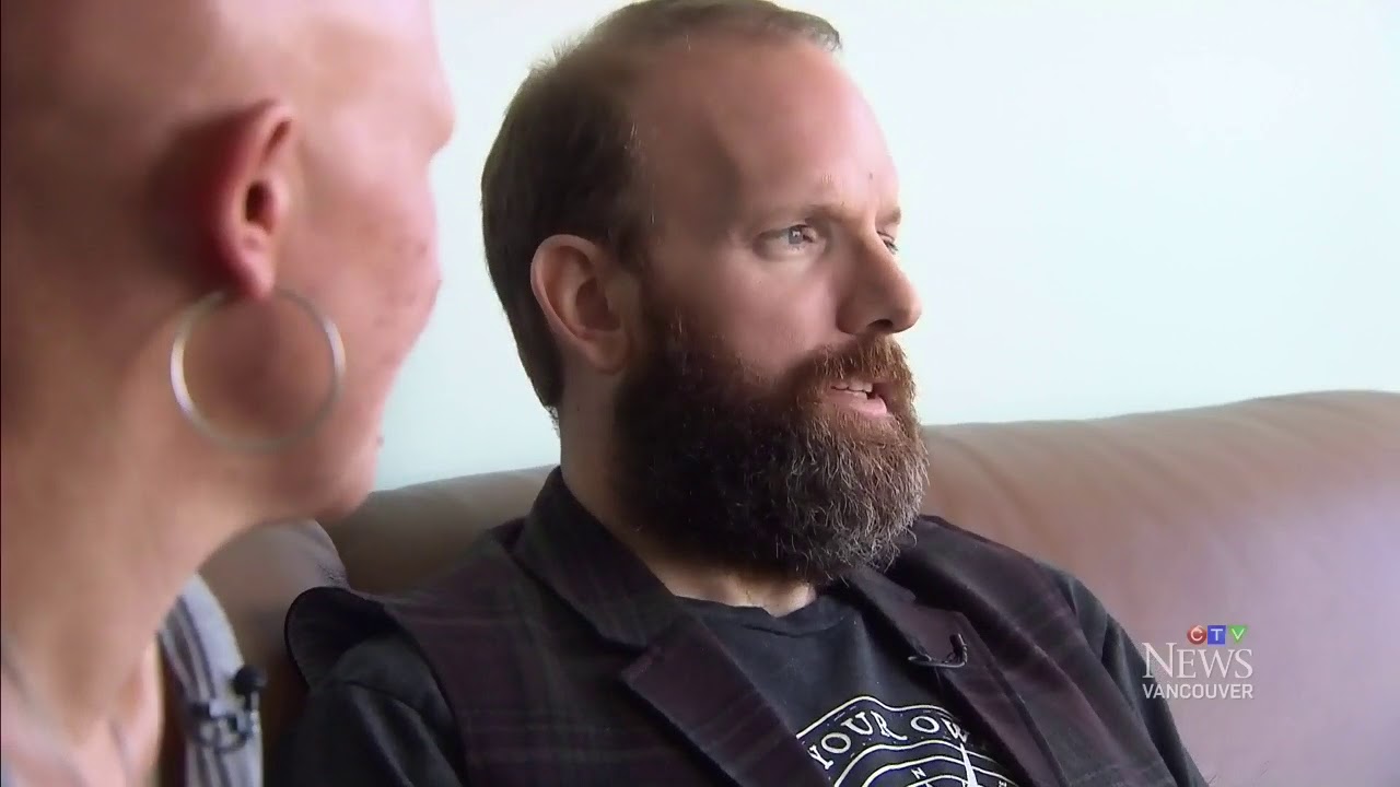 B.C. man holds living wake to say goodbye to friends, family