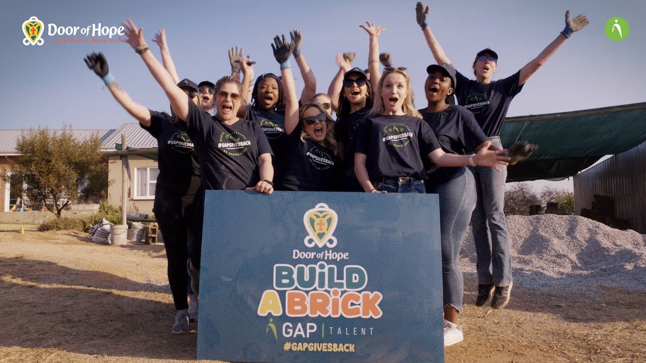 Building Hope, One Brick At A Time #GAPGivesBack