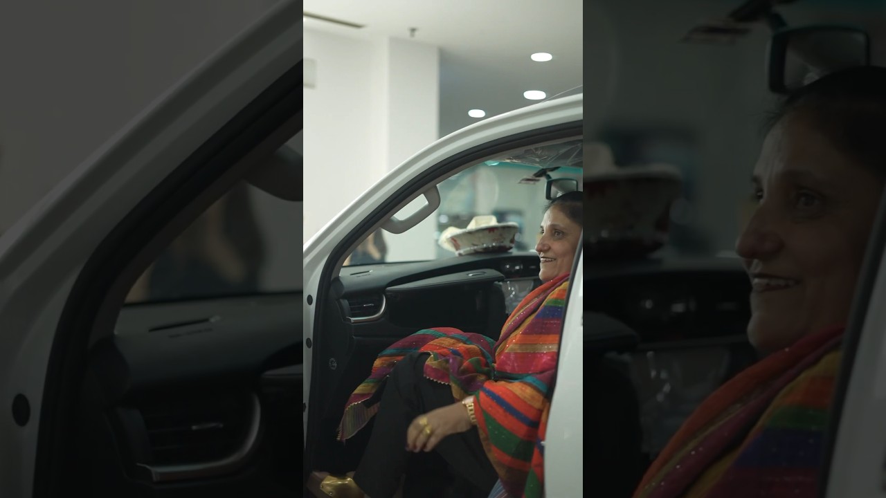 Ab wo rishtedaar yeh dekh raha hoga🙏🏻🤭 #ashusir #comedy #emotional #familyvlog #car #fortuner