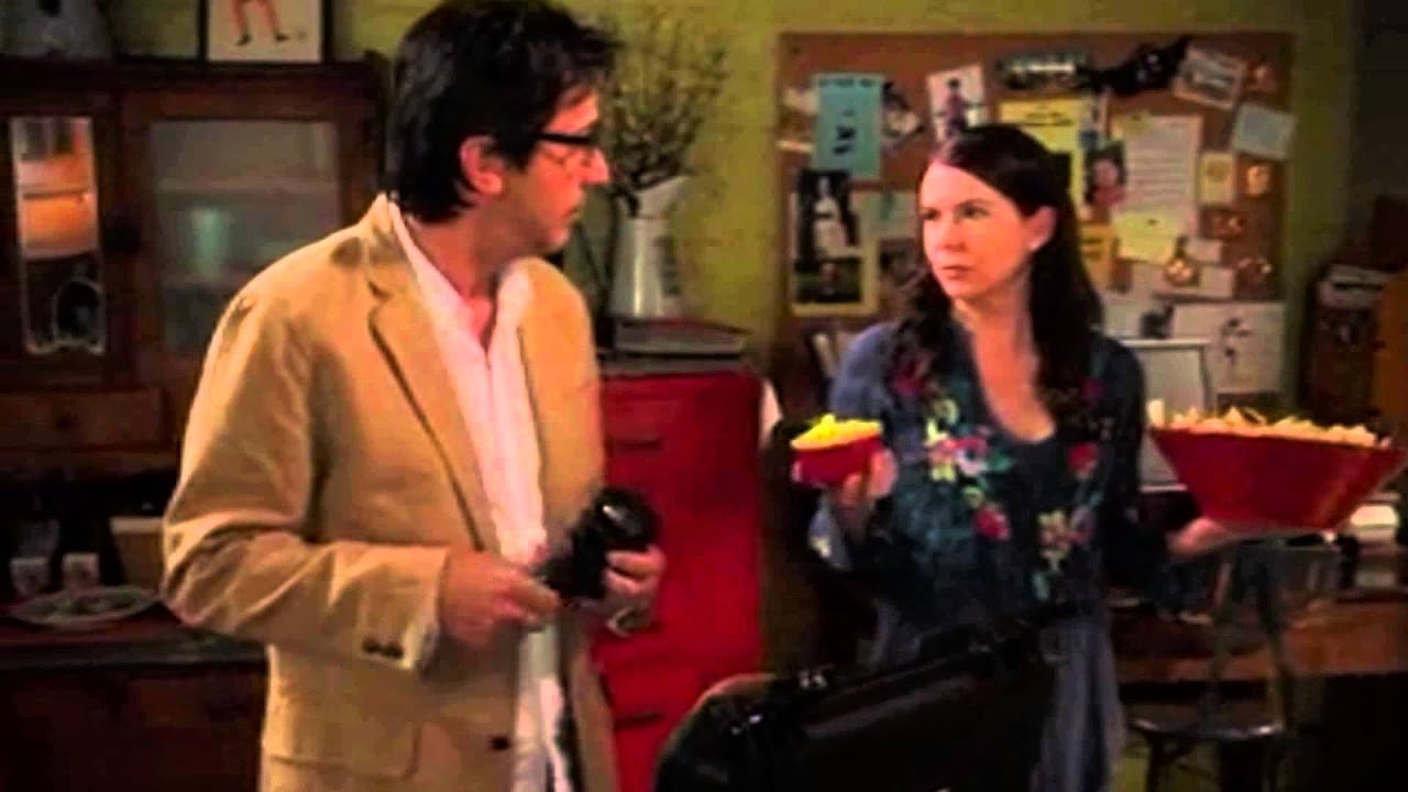 Hank loves Sarah