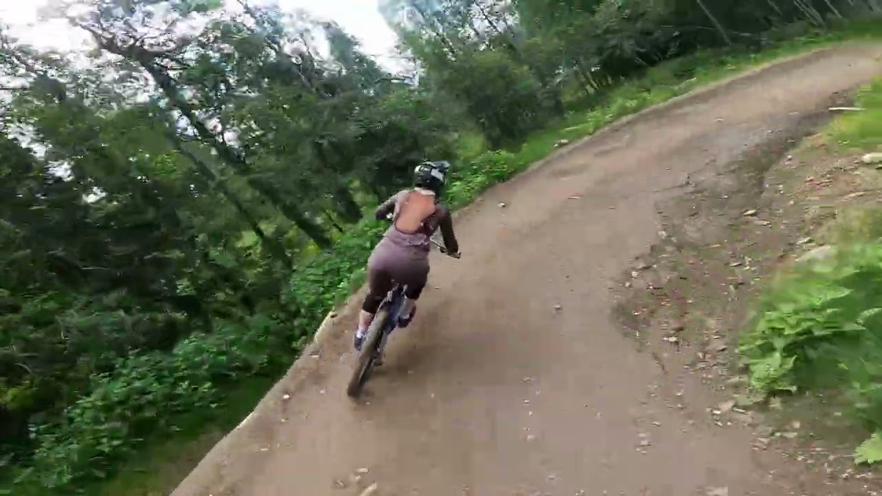 Åre bikepark Flinbanan + double dave + kanonröret