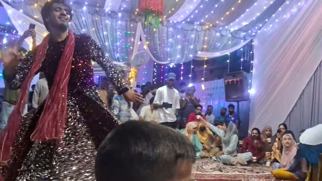 LAYA MADNO NAAD 🥰ROUDU NA😍 YAAD SCHOOL🥰 LOVE SONG BY SINGER MUSHTAQ ASLAM HIT KASHMIRI SONG 🎵 ♥️♥️♥️