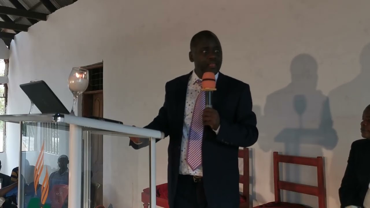 82. BWANA HARUSI YU MLANGONI - MCH LEMAREKA KIBASISI