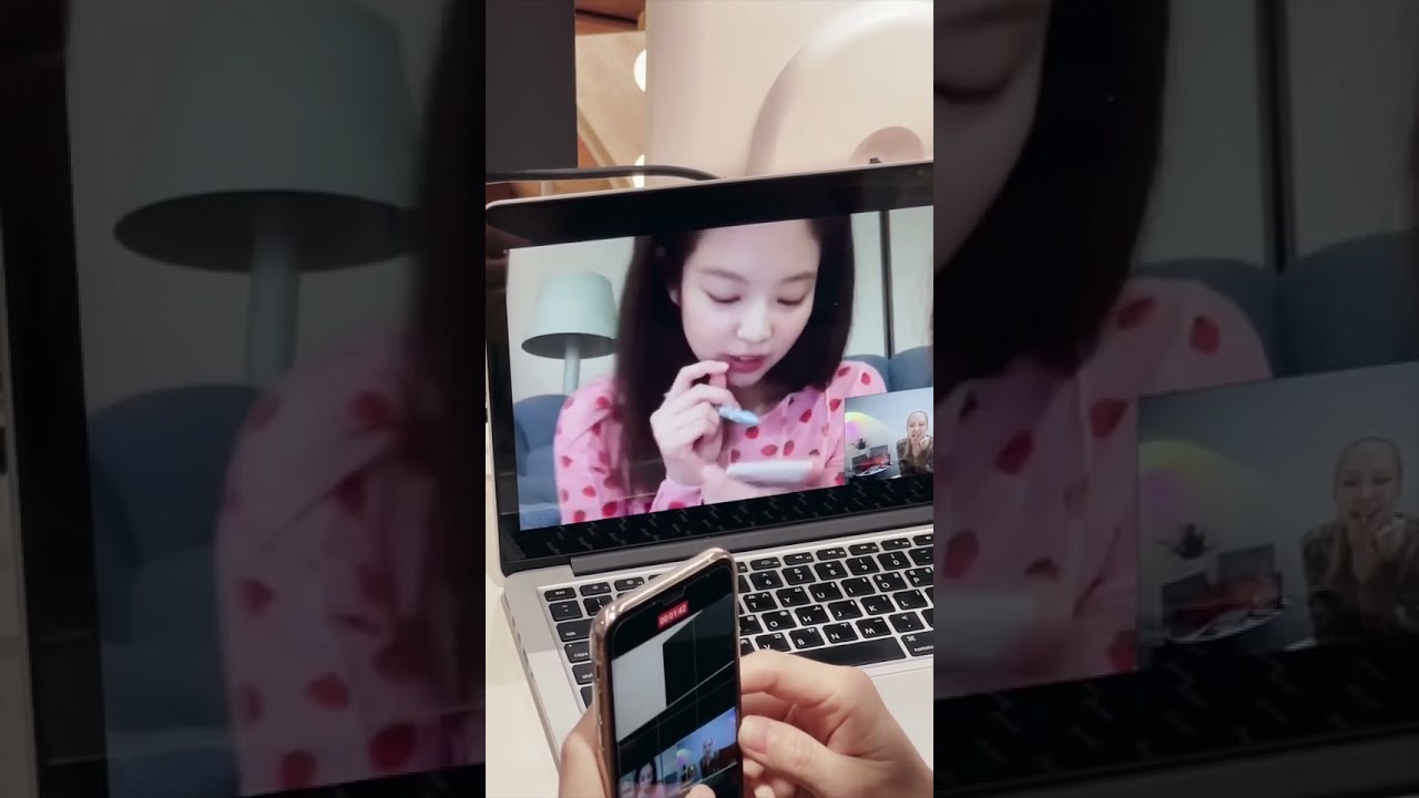 Jennie Surprise Me With Video Call (Ros&eacute; YouTube Channel) #SHORTS
