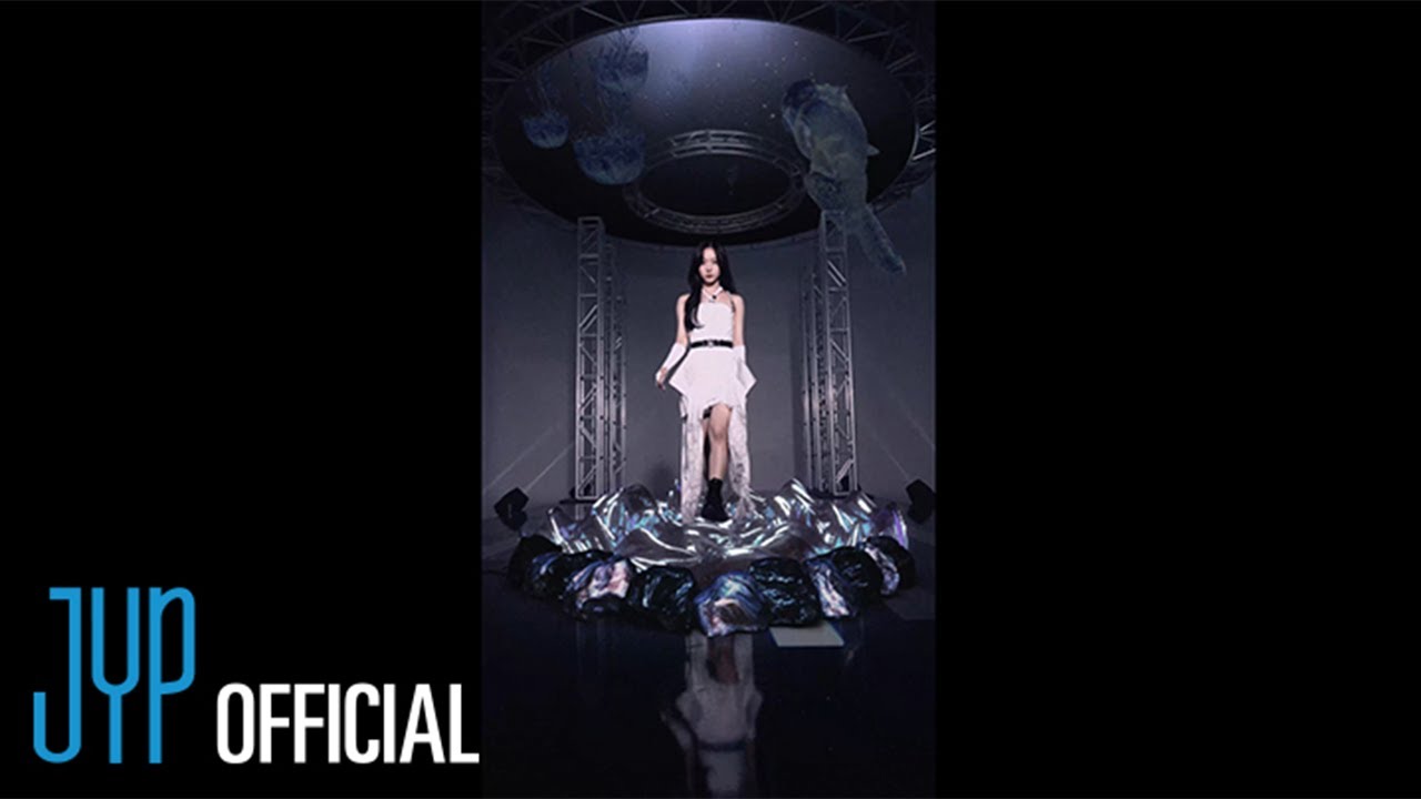 [NMIXX] 1st Single 'AD MARE' Moving Poster #HAEWON