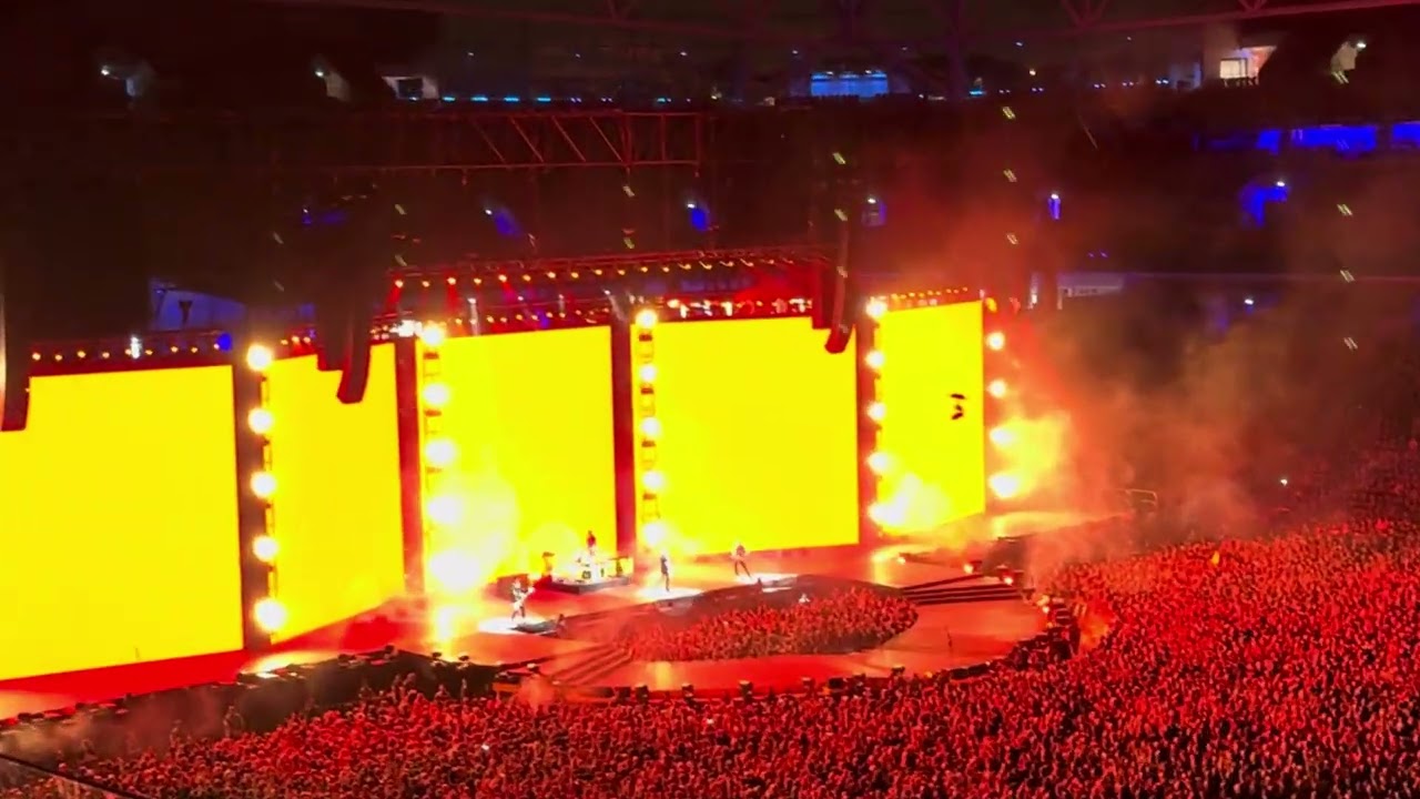 Metallica- Creeping Death, For Whom the Bell Tolls, Fuel @ Suncorp Stadium, Brisbane, Australia 2025