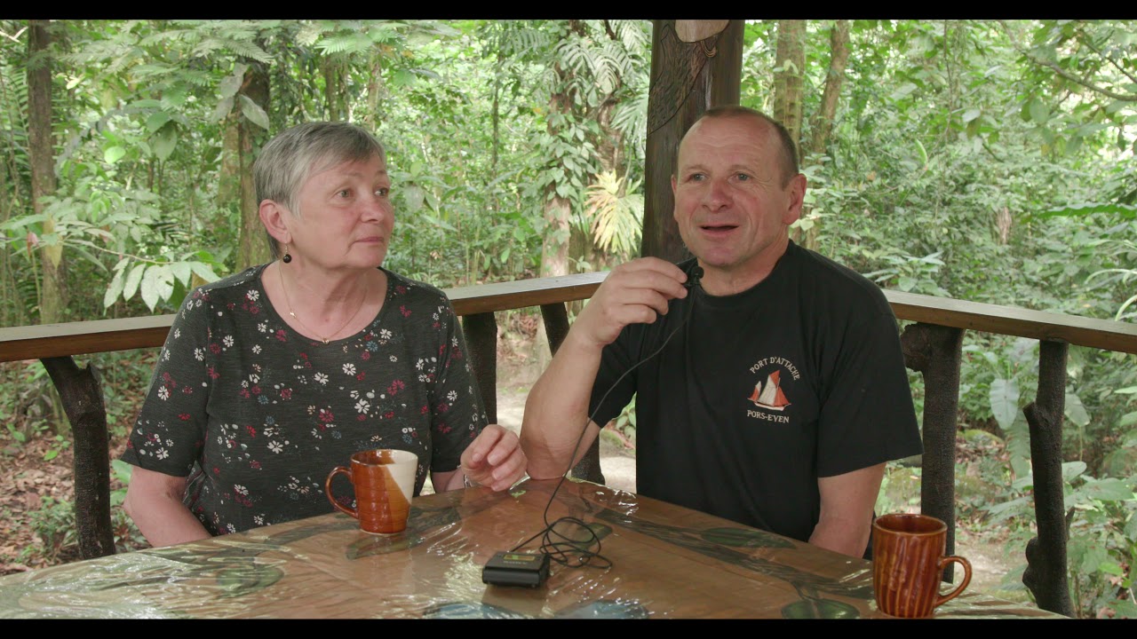 Interview in French with Anne and Didier from La Meaugon, France
