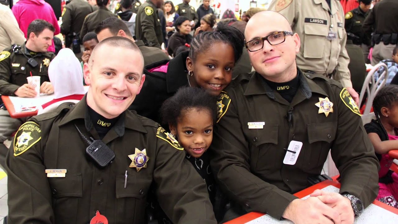LVMPD Santa Cops!