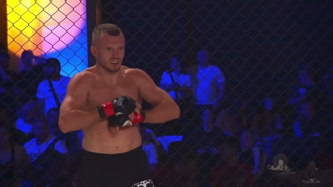  Kucherenko Andrii defeated Kirill Medvedovski