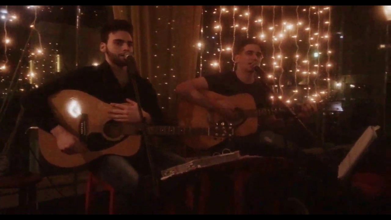 Dimitris Kalantzis /  Dimitris Karokis Poula me Live@ Paramythi