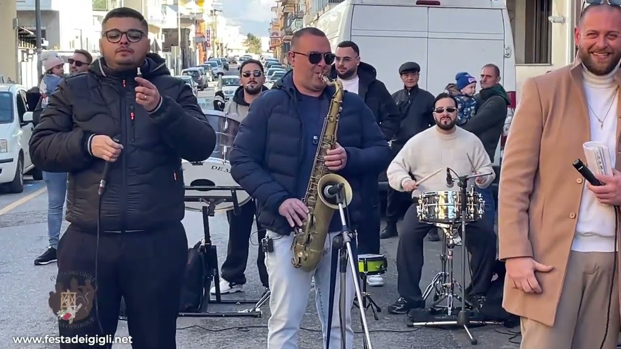 Brusciano 2026 - Alzata striscione Comitato Sant'Antonio 11.01.26