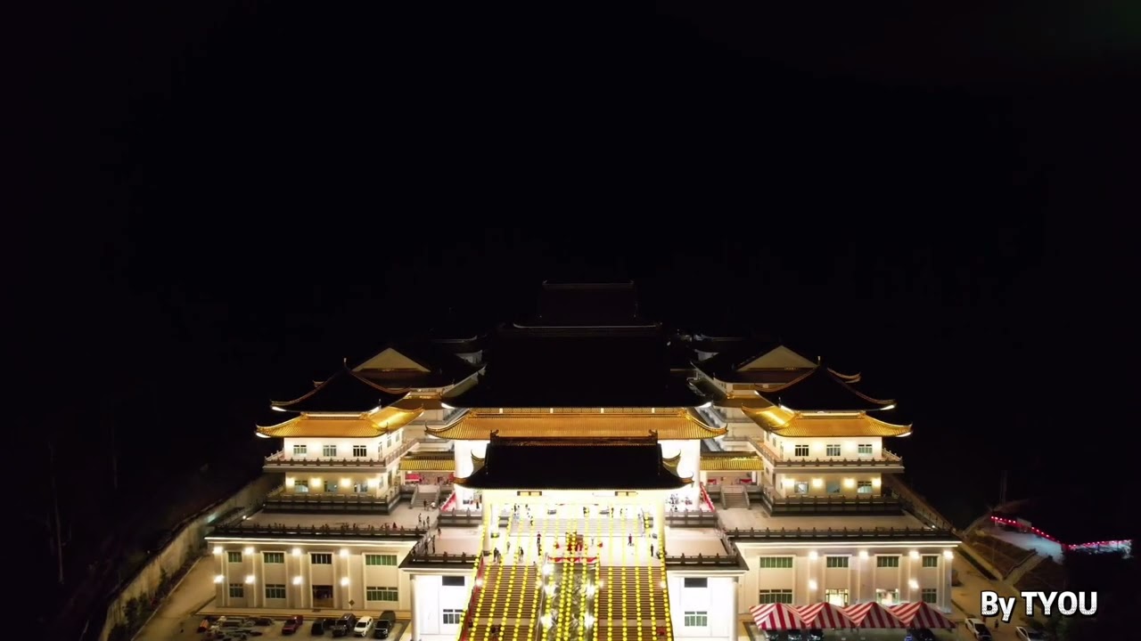 马来西亚 柔佛 峇株吧辖 天马道场 Night View