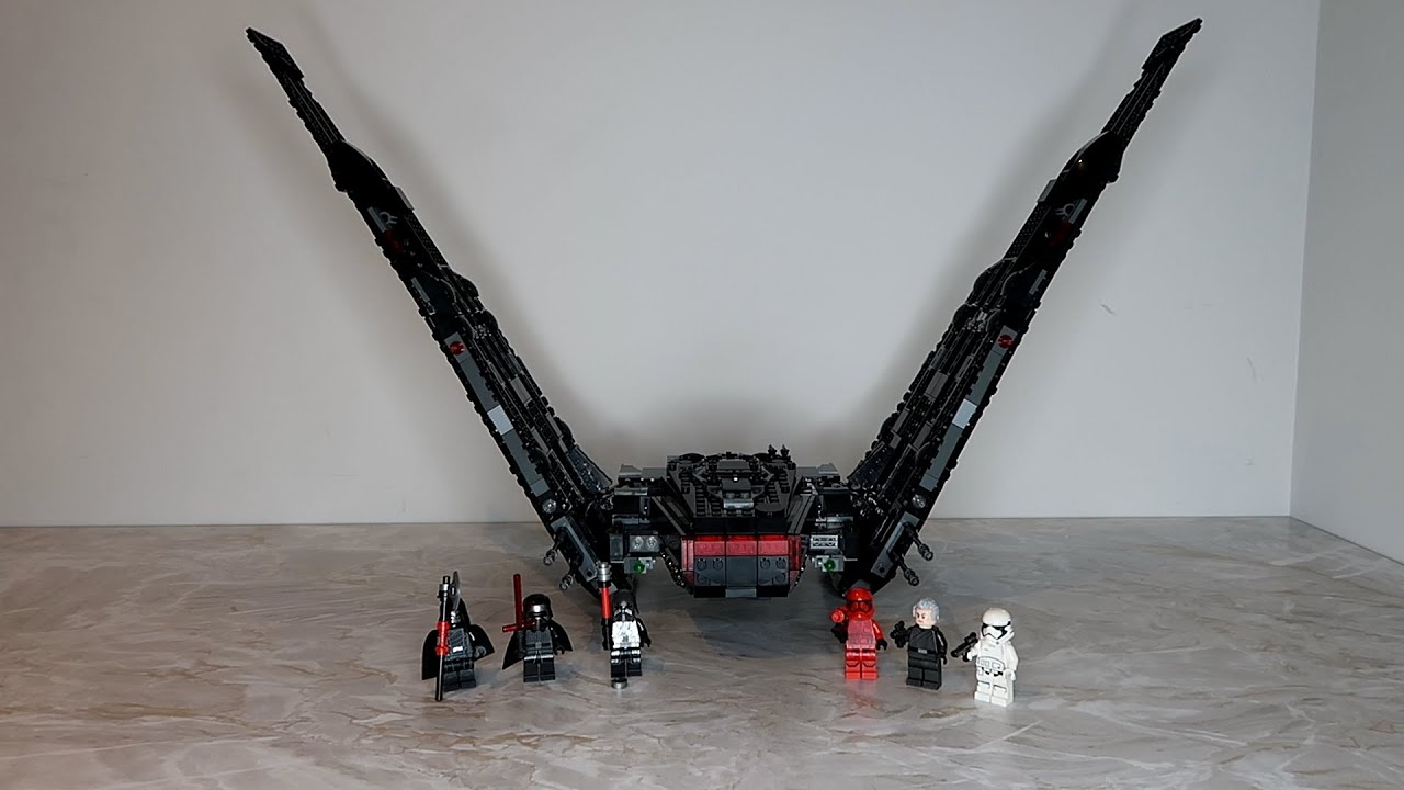 LEGO Star Wars #75256 Kylo Ren's Shuttle Timelapse