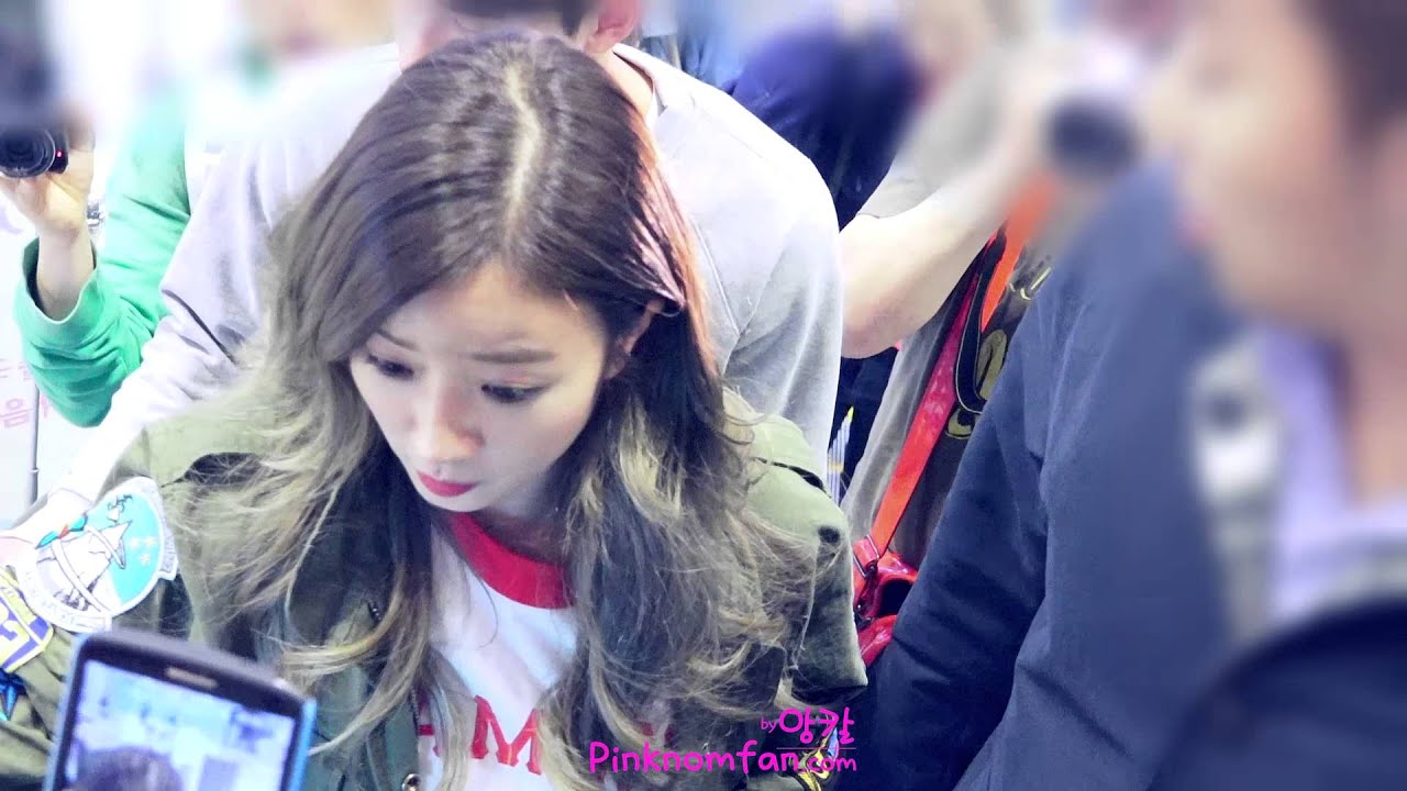 150425 에이핑크 윤보미 김포국제공항 출국 직캠 by앙칼