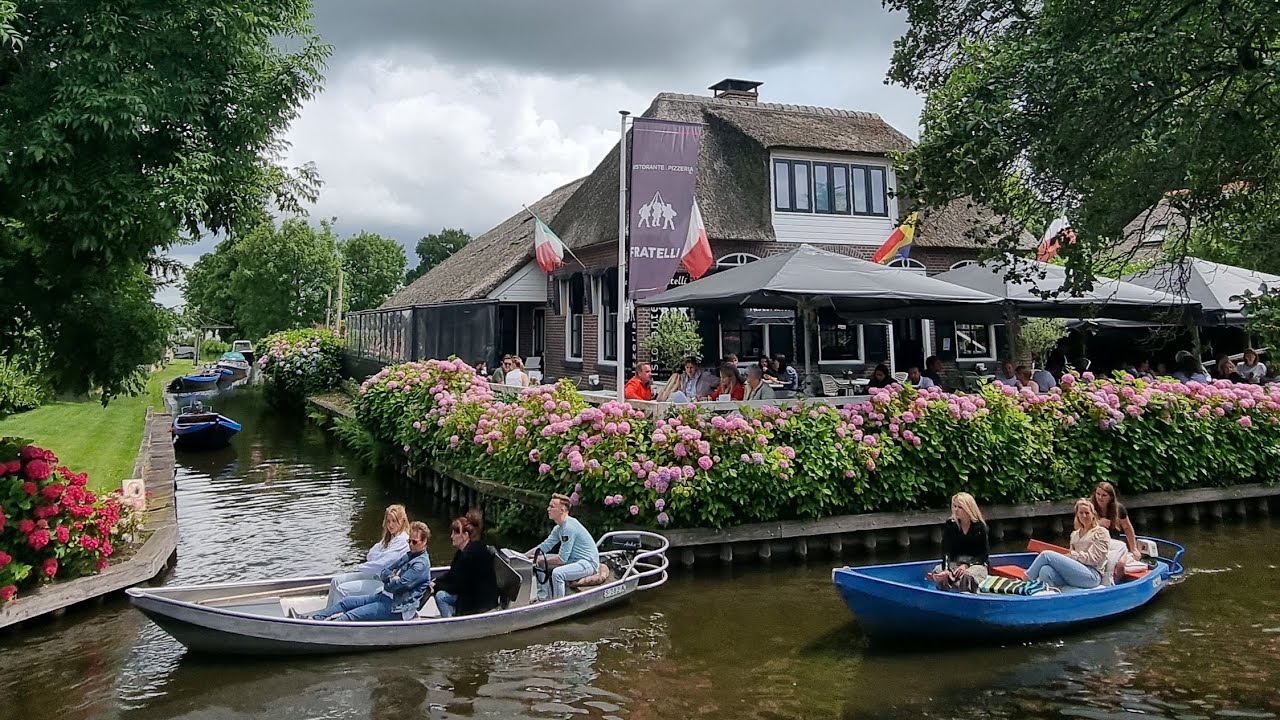 Geithoorn: The Venice of Holland.