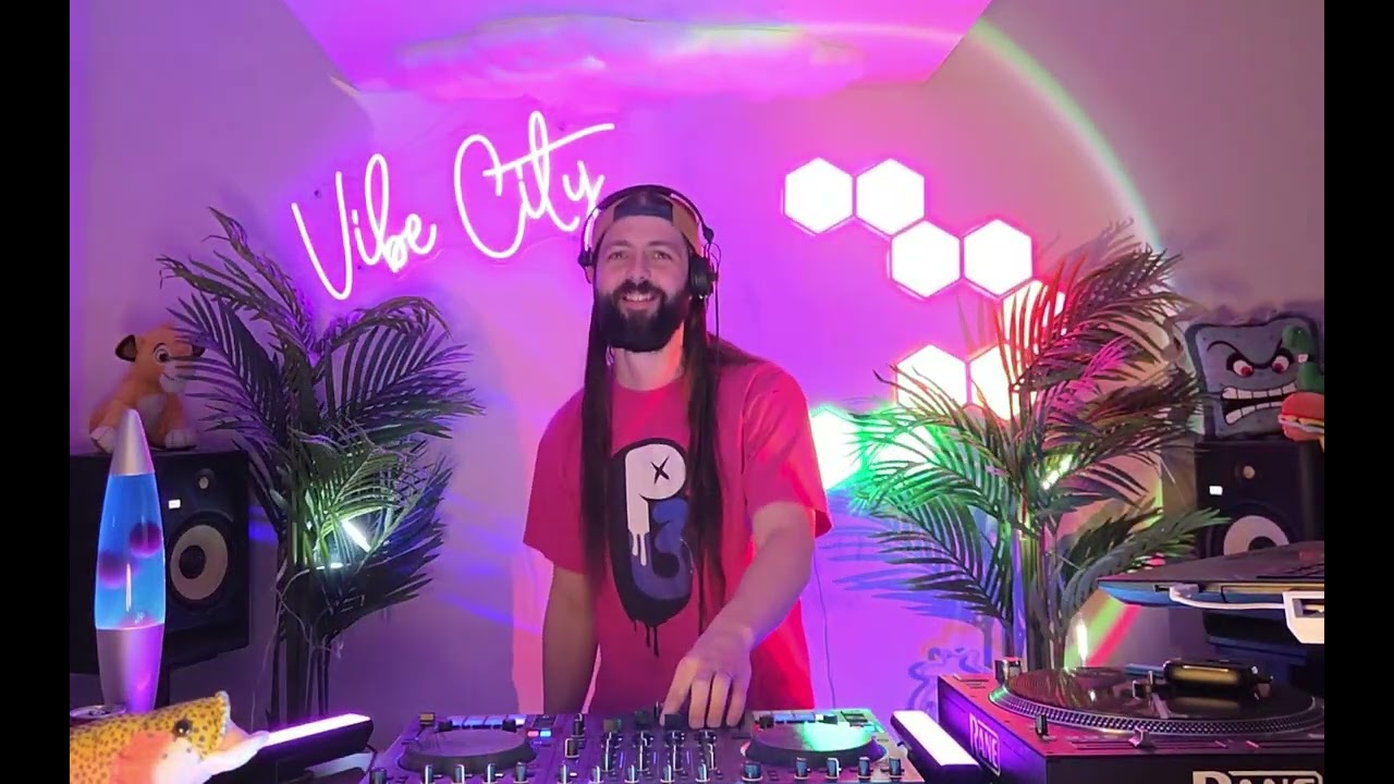 Midnight Dubs in Vibe City with TAC