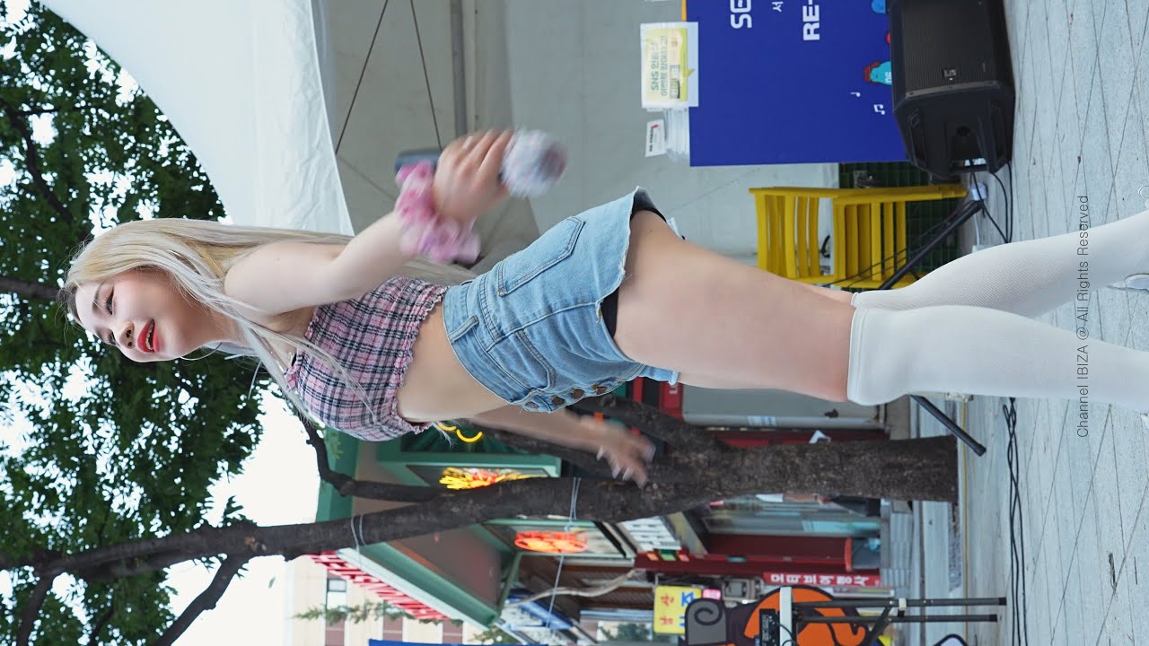 로즈퀸(Rose Queen)- 리아 'Party Tonight' '서울페스타 2022'  220812 @ 4K 60P 직캠 by IBIZA