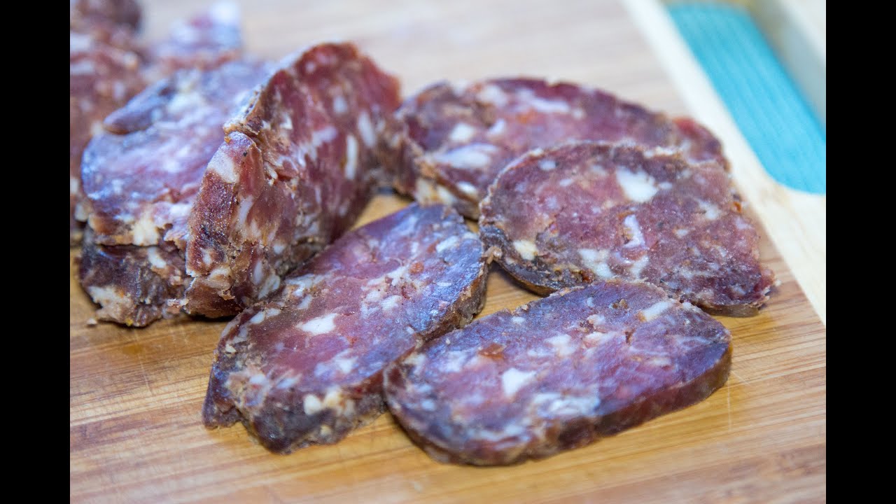 Сыровяленая колбаса  просто и вкусно