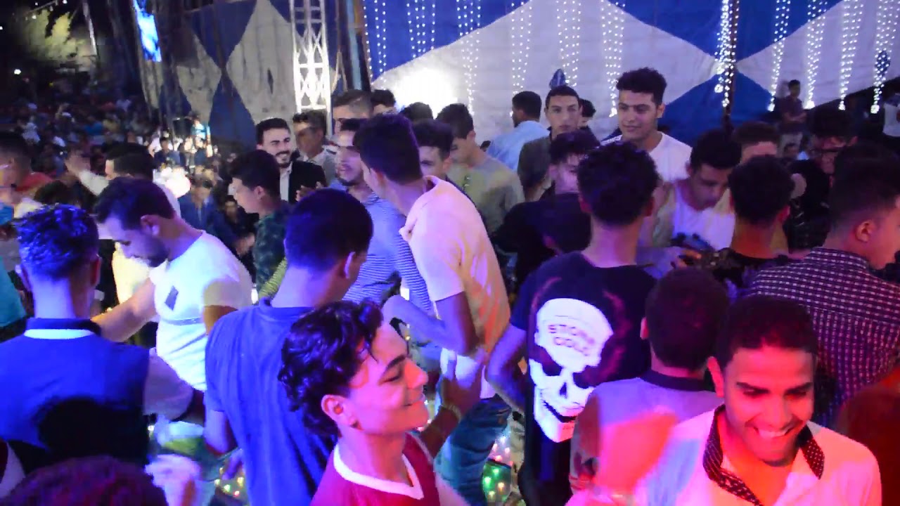 القشاش محمد اوشا والنجم احمد العدوى واوشا كسر الفرح بطلعاته الجديده وشغل اقسم بالله خراااب اضرب