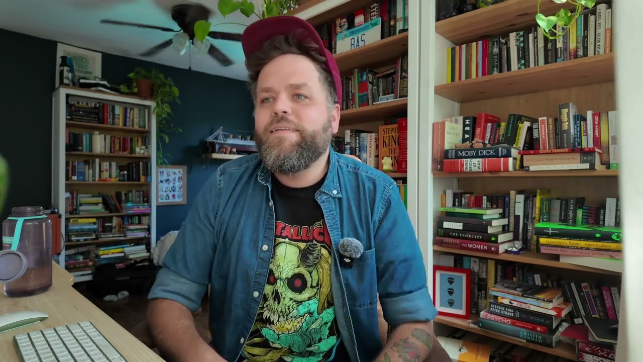 Что я читал в сентябре // Что я читаю в октябре