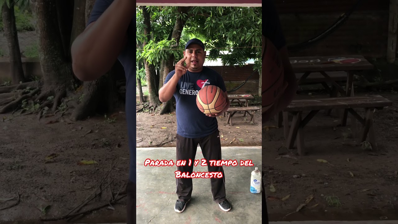 Parada en 1 y 2 tiempo del baloncesto.