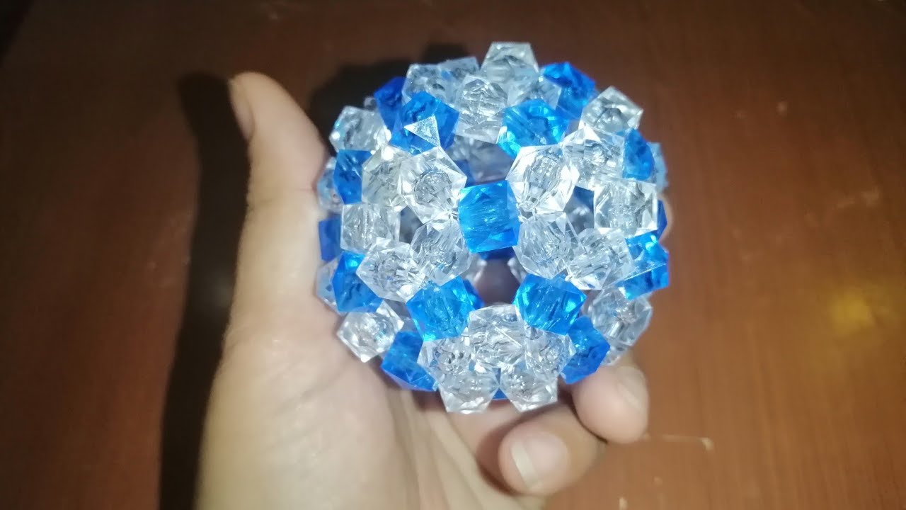طريقة عمل كورة من الخرز للمبتدئين بطريقة بسيطه جداً How to make a ball of beads