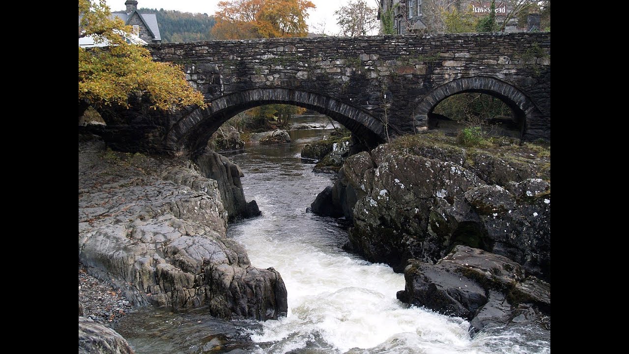 Betws Y Coed, Pont-y-Pair Bridge over the River Llugwy.