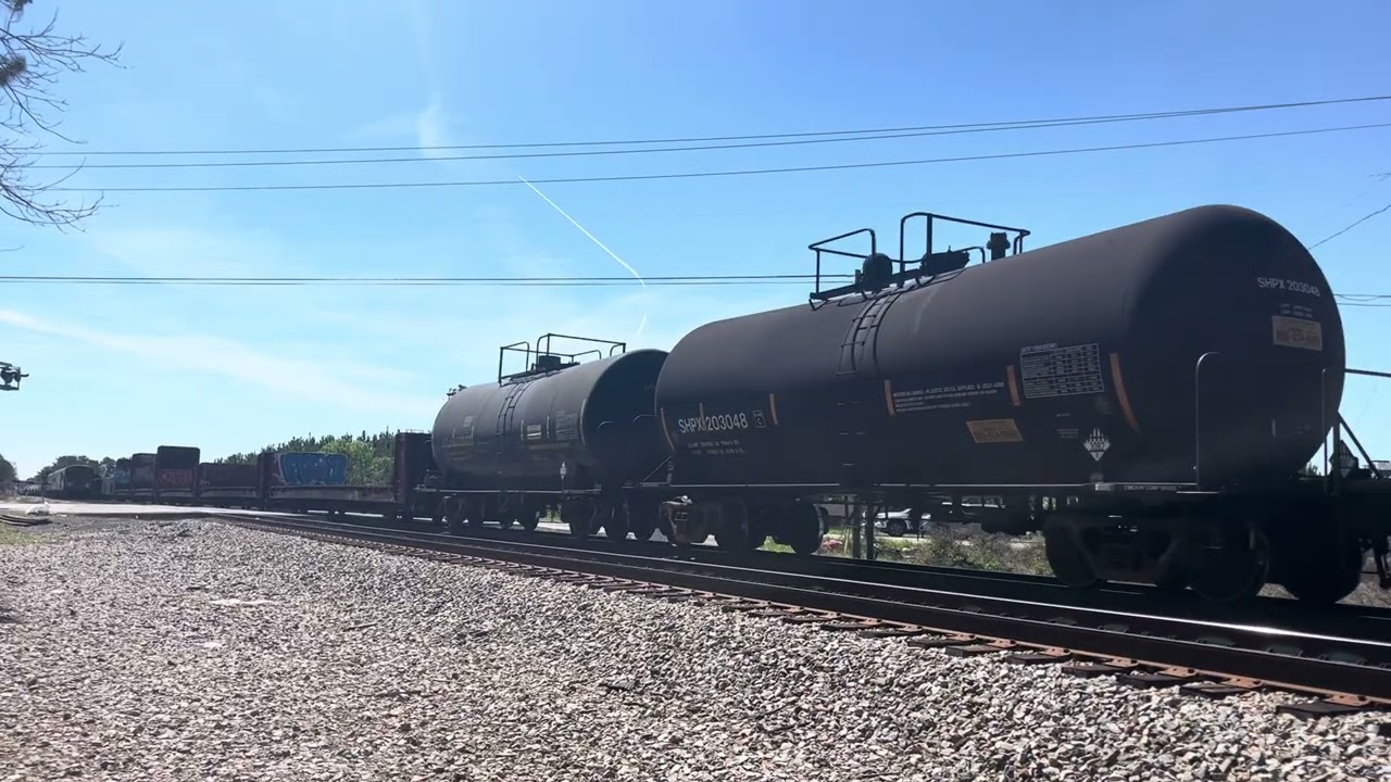 CSX 980 Leads Long Slow Moving CSX M492-16 NB Manifest Train Florence SC