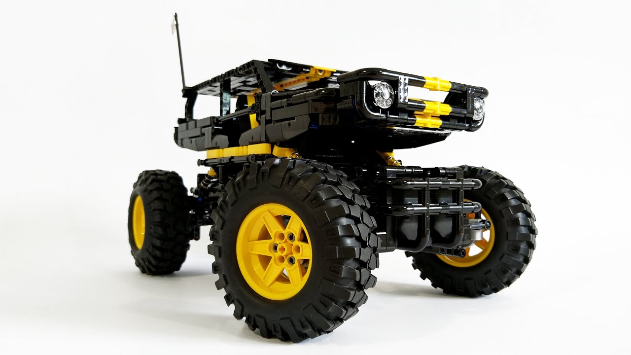 LEGO Technic Rock Crawler 