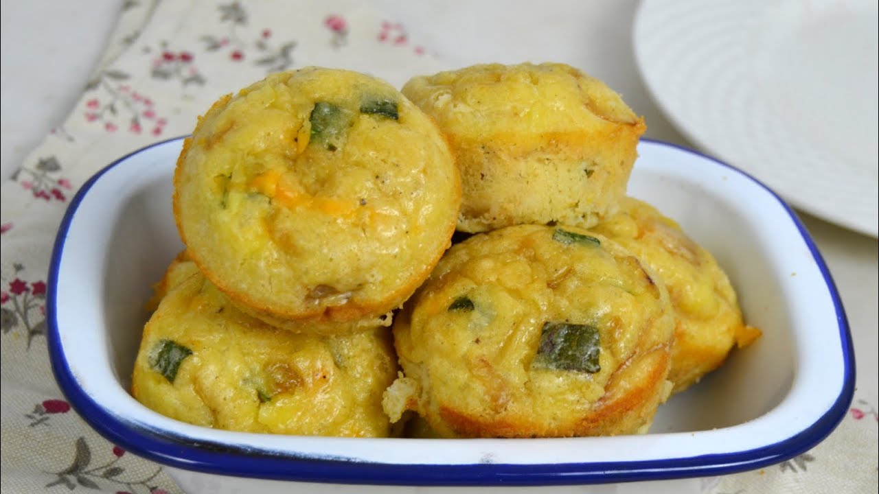 Pastelitos de calabacín  y queso ¡Deliciosos y muy fácil de hacer!