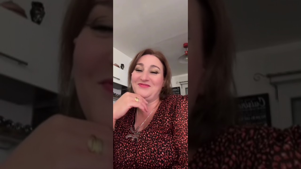 Fahima : Azul fellawan 