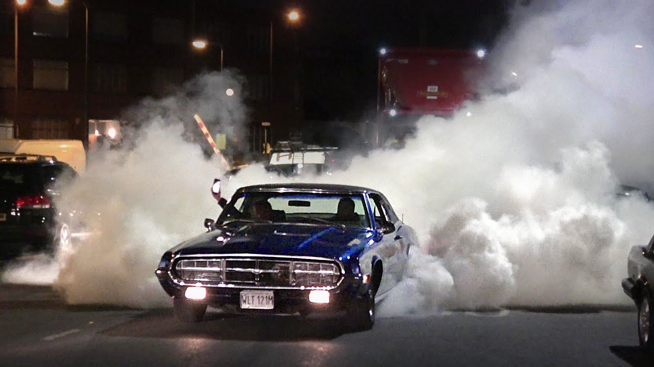 Muscle Cars and Customs Leaving a Car Meet - May 2019!