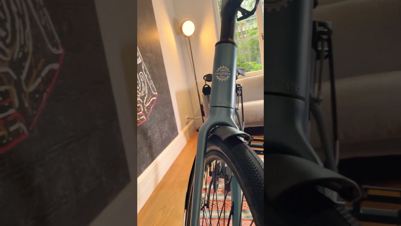 Let&rsquo;s see the details of a brand new EC1-ST #heybike #heybikeec1st #letyourjoyout #ebike #ebikelife