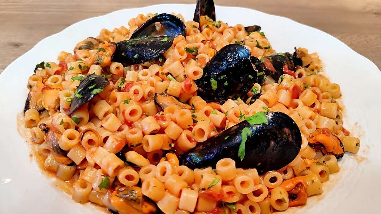 PASTA alla TARANTINA - RICETTA che DEVI assolutamente PROVARE subito 👨‍🍳