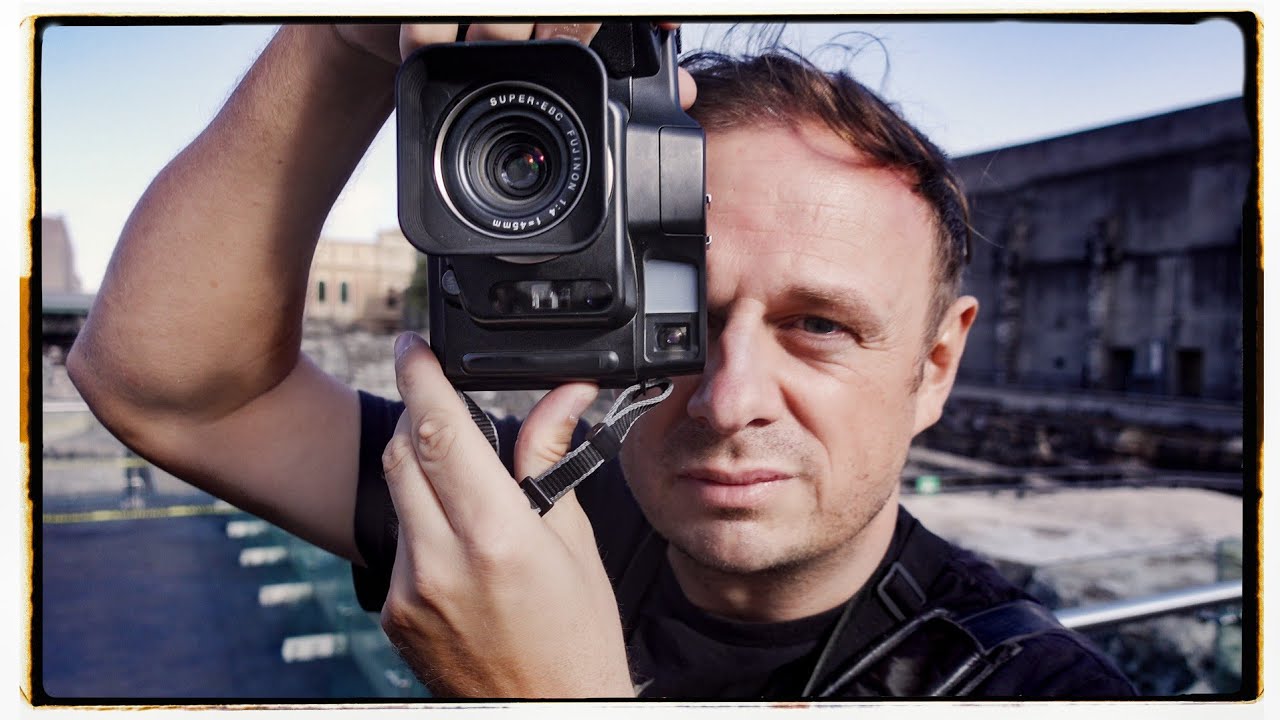 The perfect MEDIUM FORMAT for street? | expired Film | Street Photography | Mexico EP20