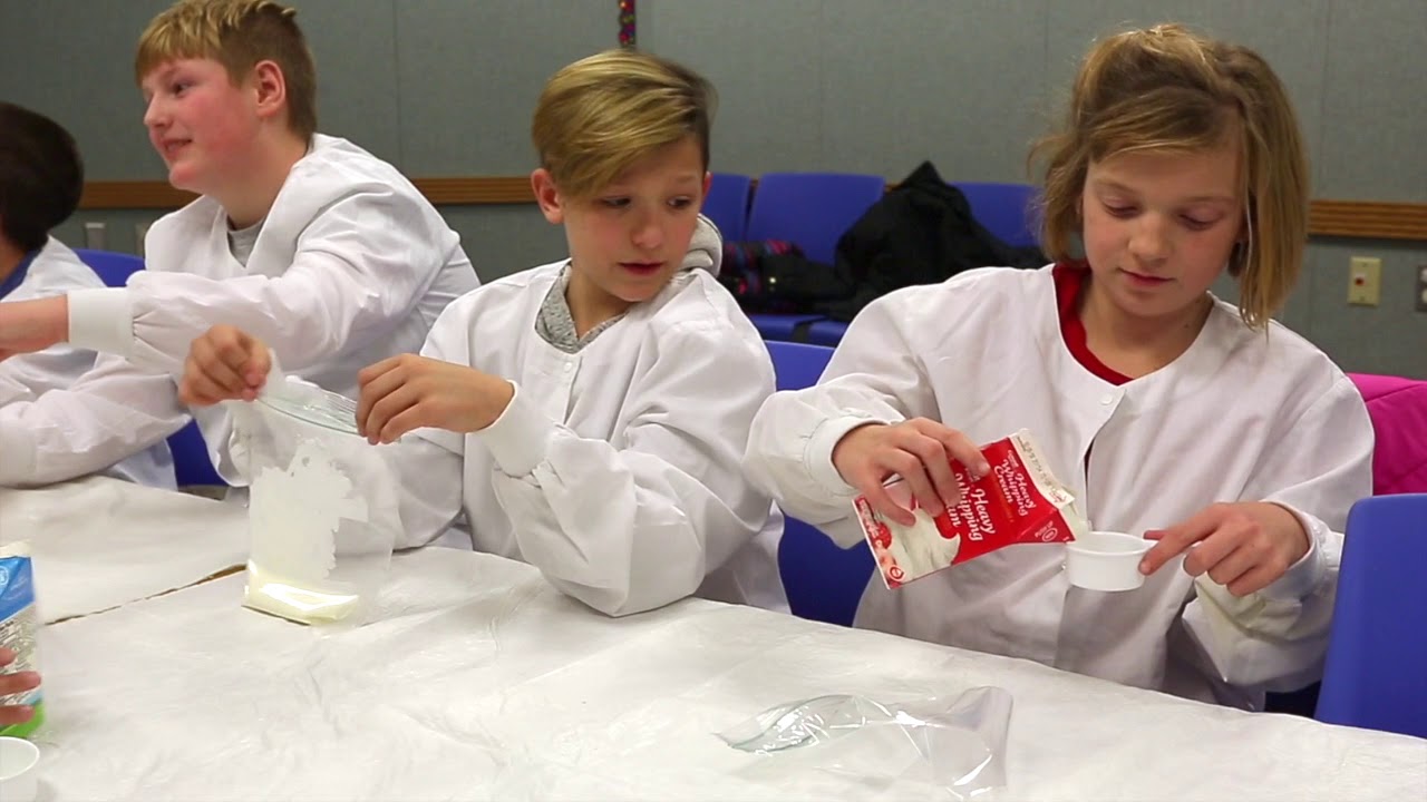 Sheboygan Mead Library program teaches kids how ice cream can be made