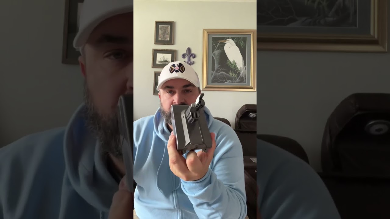 Замена аккумулятора Dyson V7