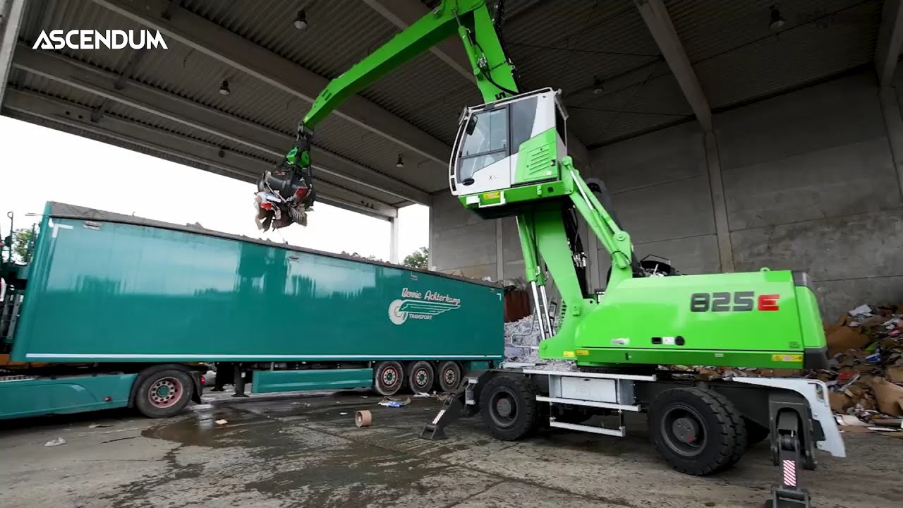 Manipulador de materiais SENNEBOGEN 825 E