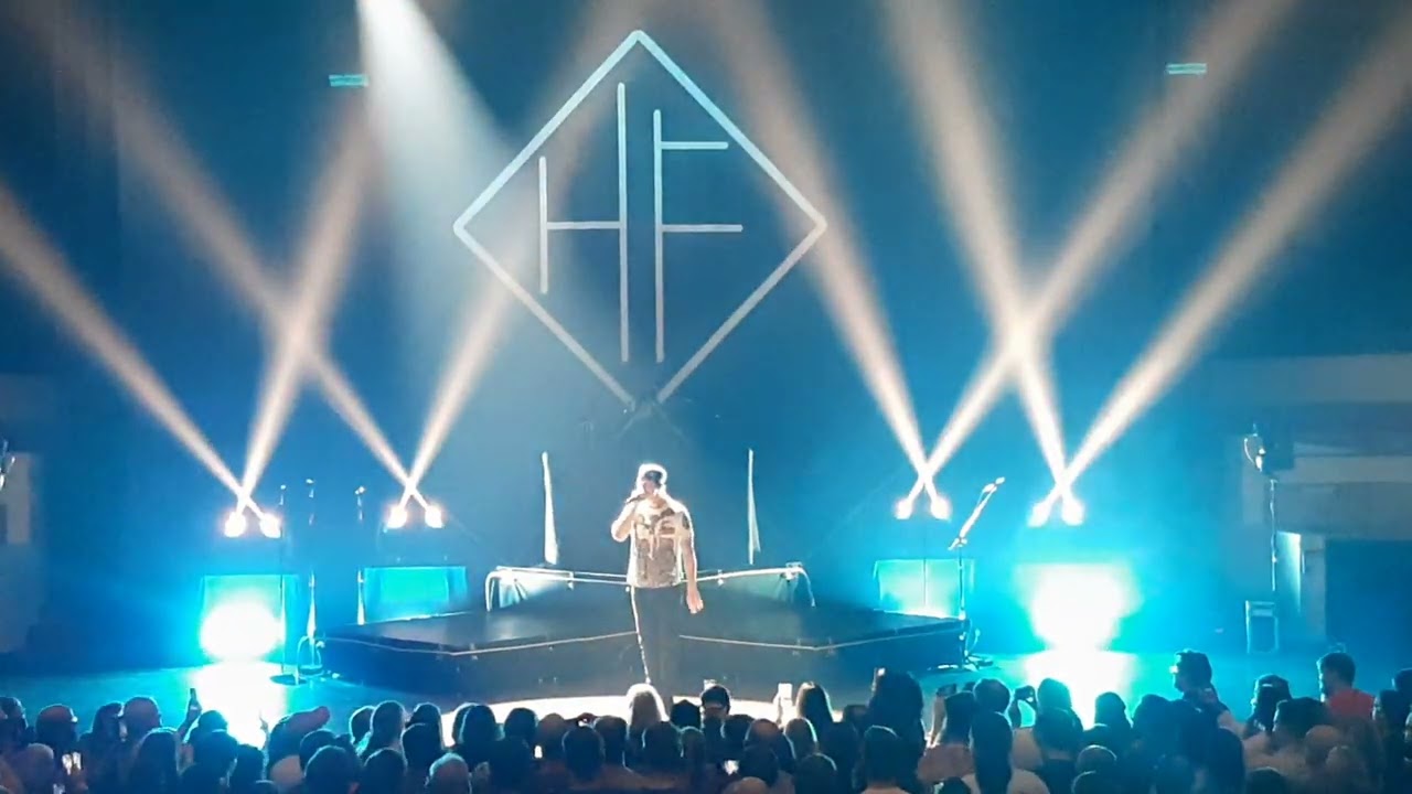 MEGA BASS!! Adam Rupp - Beatbox Solo, part 2 | Home Free Live @ Tivoli Vredenburg 27-09-2023